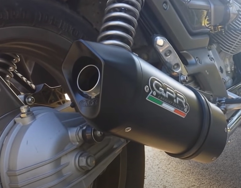 Scarico compatibile con Moto Guzzi Breva 750 2003-2009, Furore Nero, Coppia di terminali di scarico omologati, forniti con db killer removibili e raccordi specifici