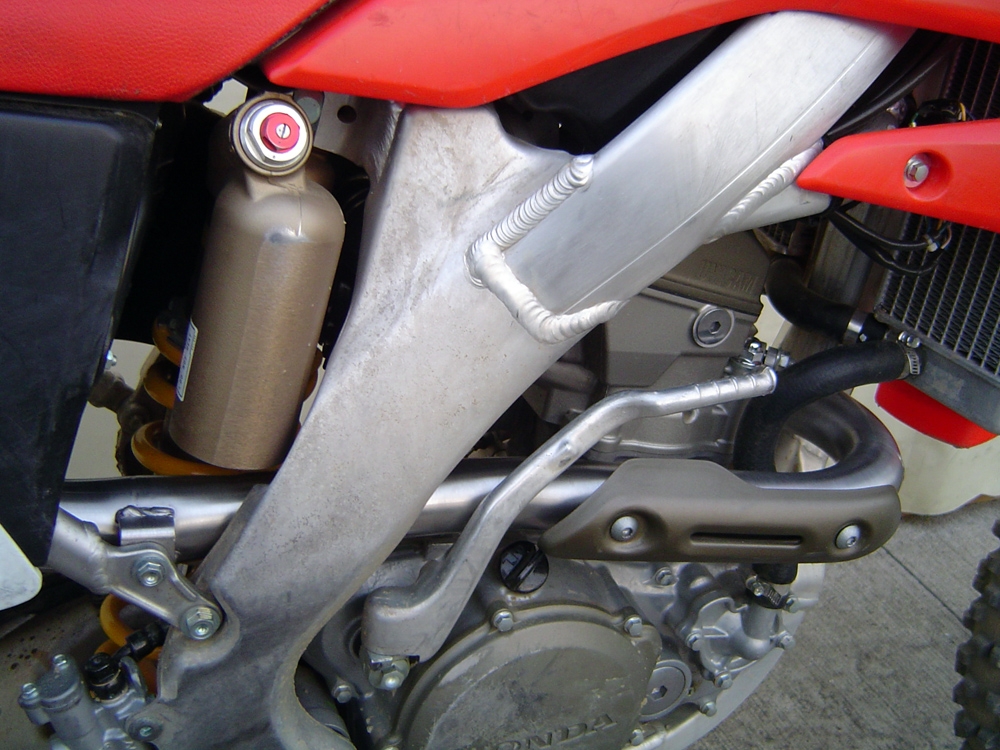 Exhaust system compatible with Honda Crf 250 R 2003-2005, Albus Ceramic, Homologated legal full system exhaust, including removable db killer 