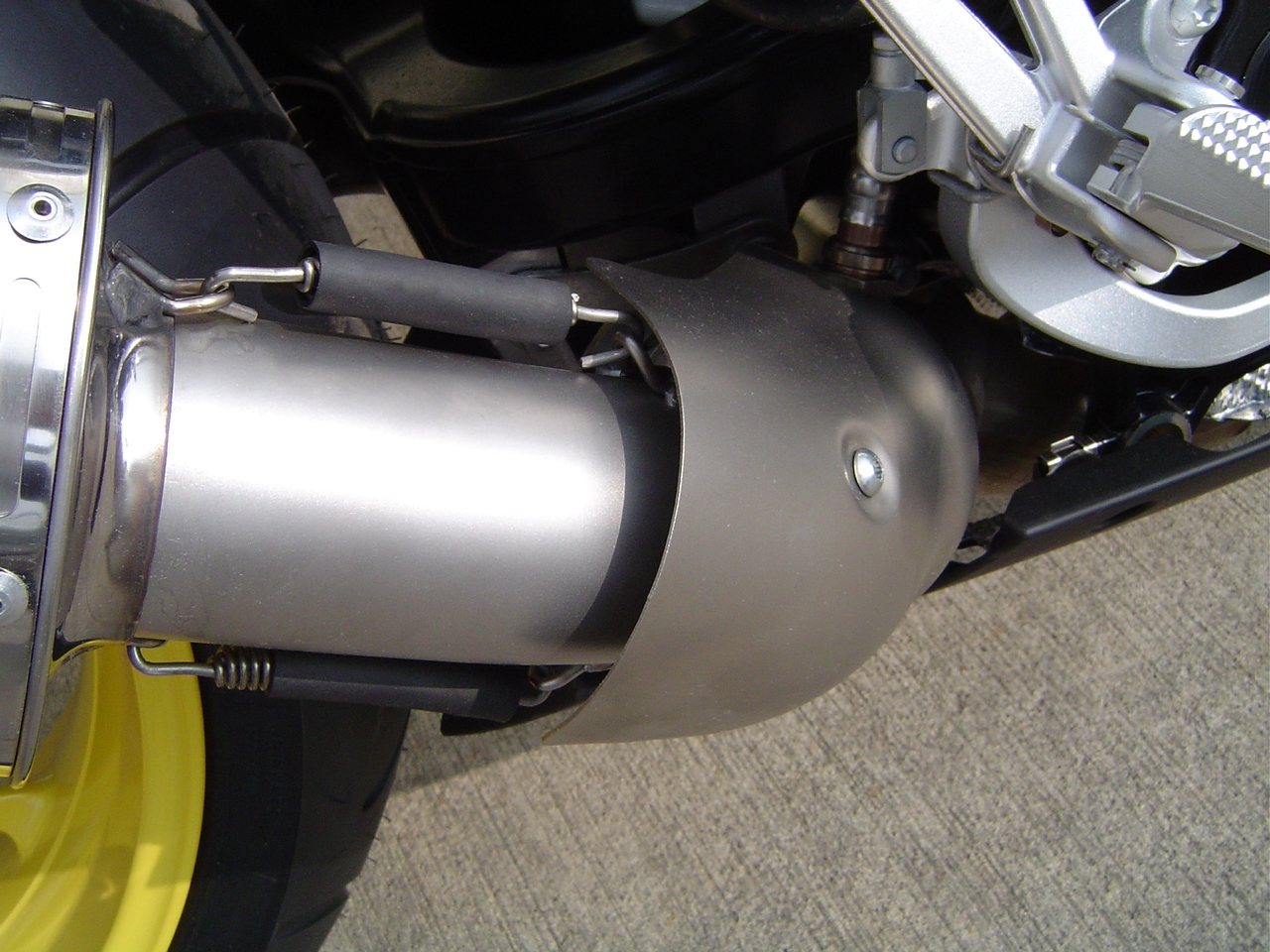 Exhaust system compatible with Bmw K 1300 Gt 2009-2011, Albus Ceramic, Homologated legal slip-on exhaust including removable db killer and link pipe 