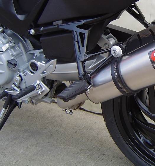 Scarico compatibile con Bmw F 800 -S -ST 2006-2011, Gpe Ann. titanium, Terminale di scarico omologato,fornito con db killer estraibile,catalizzatore e collettore