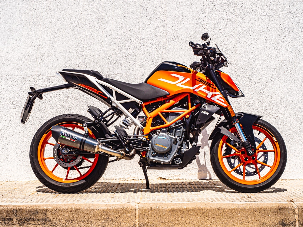 Scarico compatibile con Ktm Duke 250 2017-2020, GP Evo4 Poppy, Scarico omologato, silenziatore con db killer estraibile e raccordo specifico