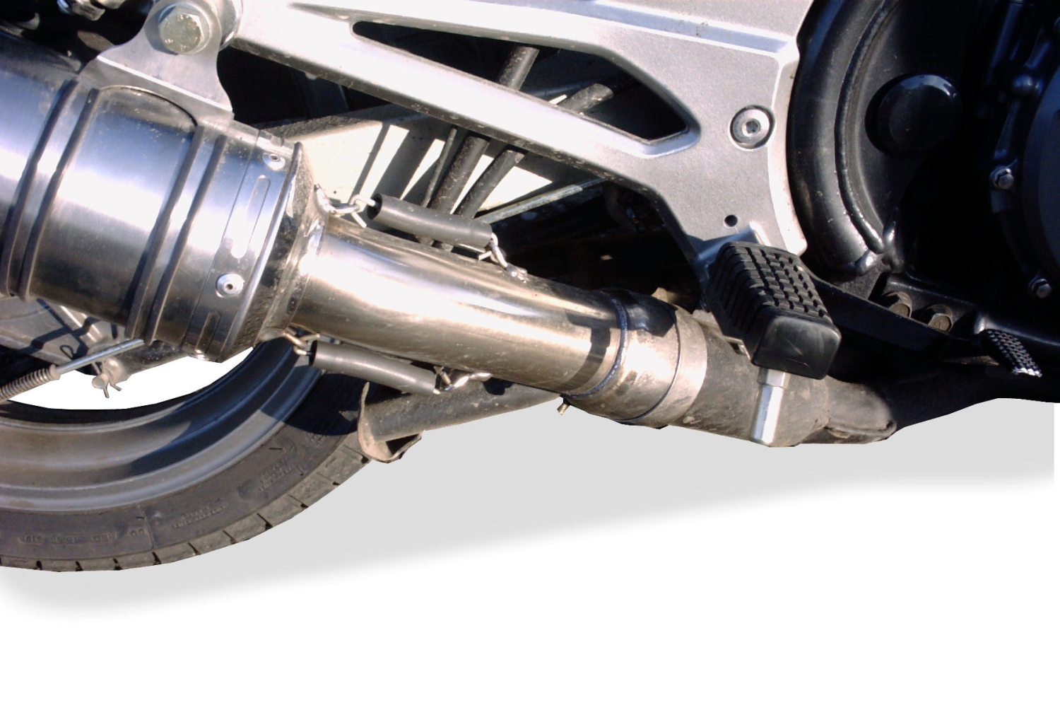 Exhaust system compatible with Kawasaki ER 5 1996-2006, Satinox, Homologated legal slip-on exhaust including removable db killer and link pipe 