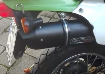 Scarico compatibile con Kawasaki Klr 650 1988-2005, Furore Nero, Scarico omologato, silenziatore con db killer estraibile e raccordo specifico
