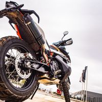 Scarico compatibile con Husqvarna Norden 901 2022-2024, GP Evo4 Poppy, Scarico omologato, silenziatore con db killer estraibile e raccordo specifico