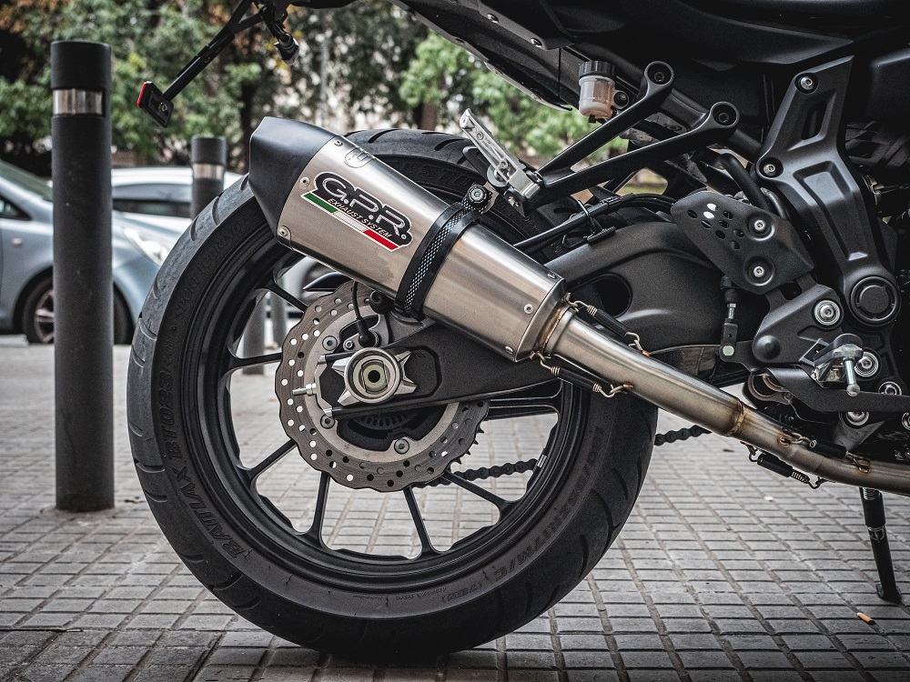 Scarico compatibile con Yamaha Xsr 700 2017-2020, Gpe Ann. titanium, Scarico completo racing, fornito con db killer estraibile e collettore, non conforme per uso stradale
