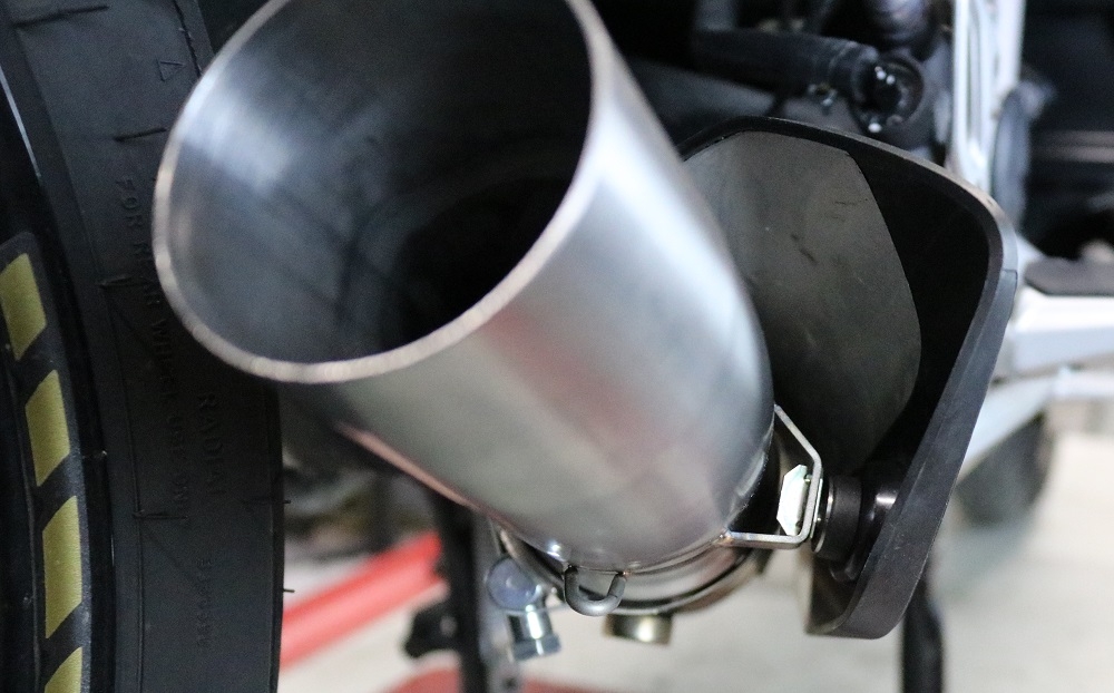 Exhaust system compatible with Bmw R 1250 R - Rs 2021-2024, Dual Poppy, Homologated legal slip-on exhaust including removable db killer and link pipe 