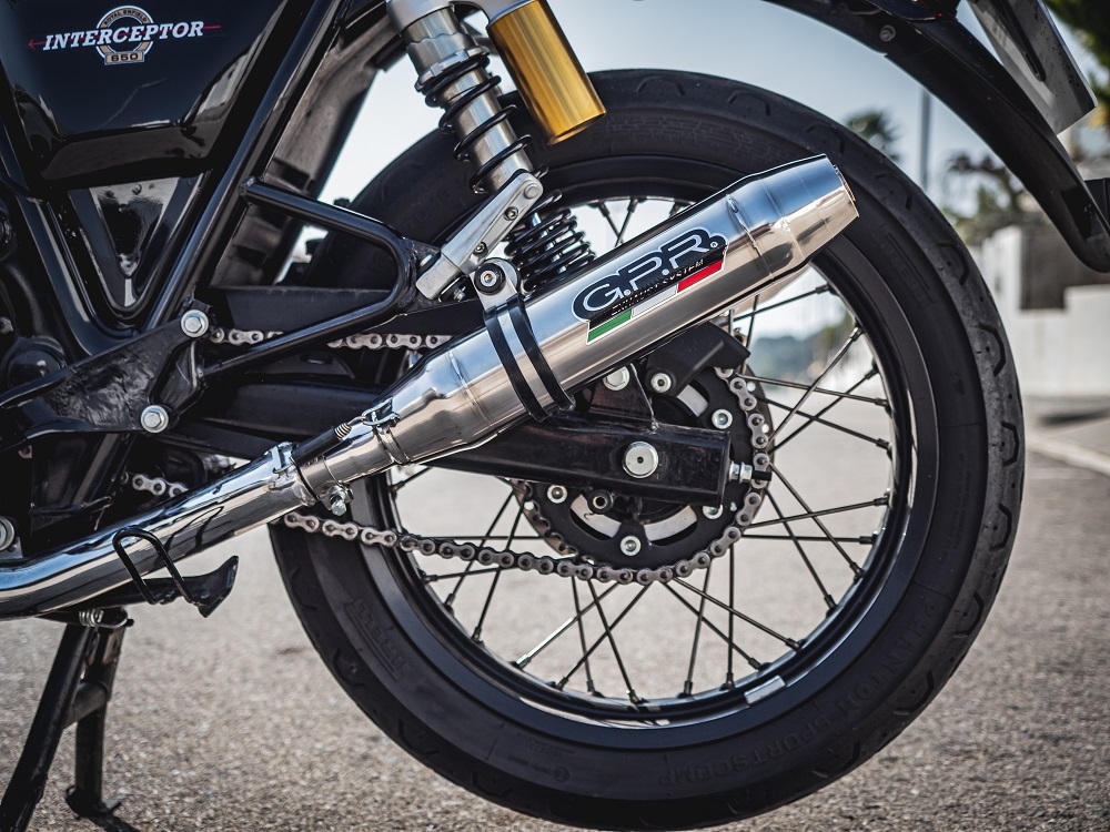 Scarico compatibile con Royal Enfield Interceptor 650 2019-2020, Deeptone Inox, Coppia di terminali di scarico omologati, forniti con db killer removibile, catalizzatori e raccordi specifici