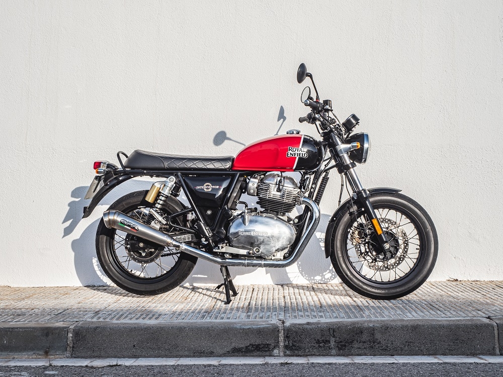 Scarico compatibile con Royal Enfield Continental 650 2019-2020, Powercone Evo, Coppia di terminali di scarico omologati, forniti con db killer removibile, catalizzatori e raccordi specifici