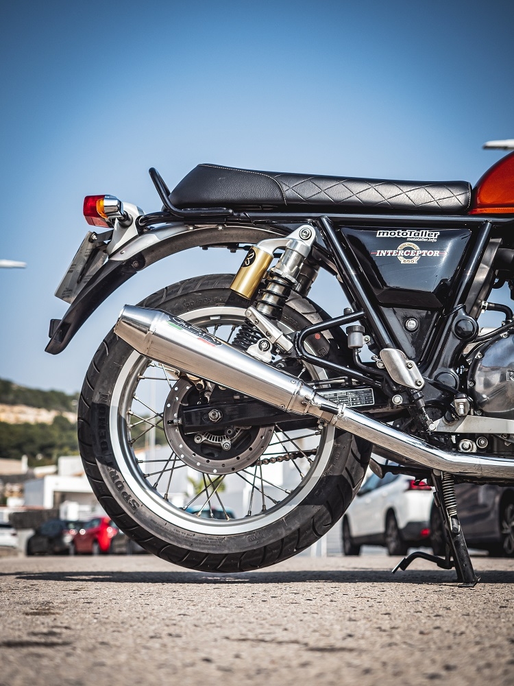 Scarico compatibile con Royal Enfield Continental 650 2021-2024, Ultracone, Coppia di terminali di scarico omologati, forniti con db killer removibile, catalizzatori e raccordi specifici