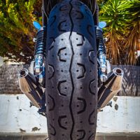 Scarico compatibile con Triumph Street Twin 900 2020-2021, Vintacone, Coppia di terminali di scarico omologati, forniti con db killer removibili e raccordi specifici