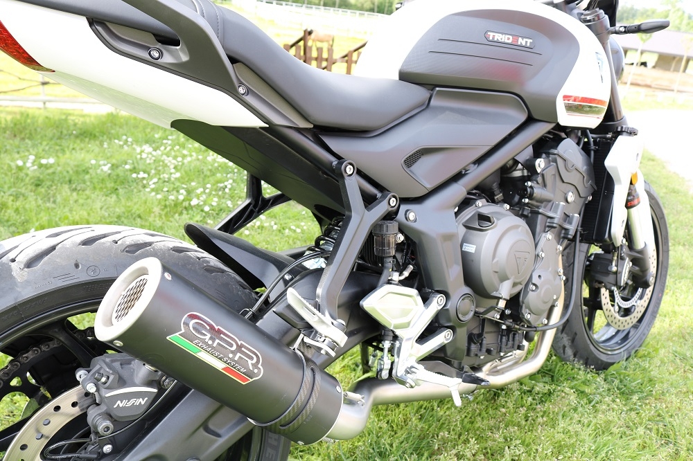 Scarico compatibile con Triumph Trident 660 2021-2024, M3 Black Titanium, Scarico completo omologato,fornito con db killer estraibile,catalizzatore e collettore