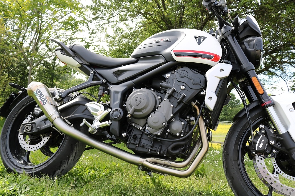 Akrapovic triumph trident hotsell