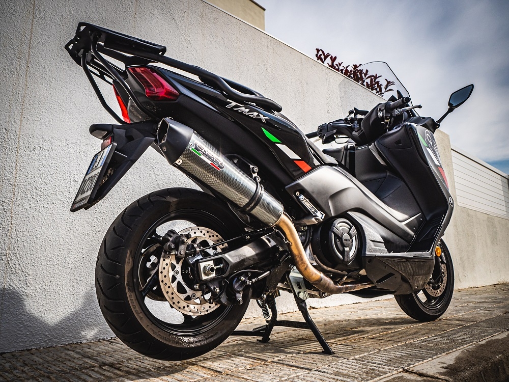 Scarico compatibile con Yamaha T-Max 560 2020-2021, GP Evo4 Poppy, Scarico completo omologato,fornito con db killer estraibile,catalizzatore e collettore