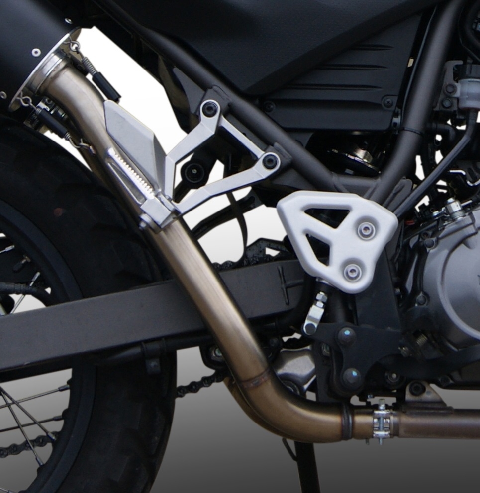 Scarico compatibile con Yamaha Xt 660 X-R 2004-2014, Furore Nero, Coppia di terminali di scarico omologati, forniti con db killer removibili e raccordi specifici
