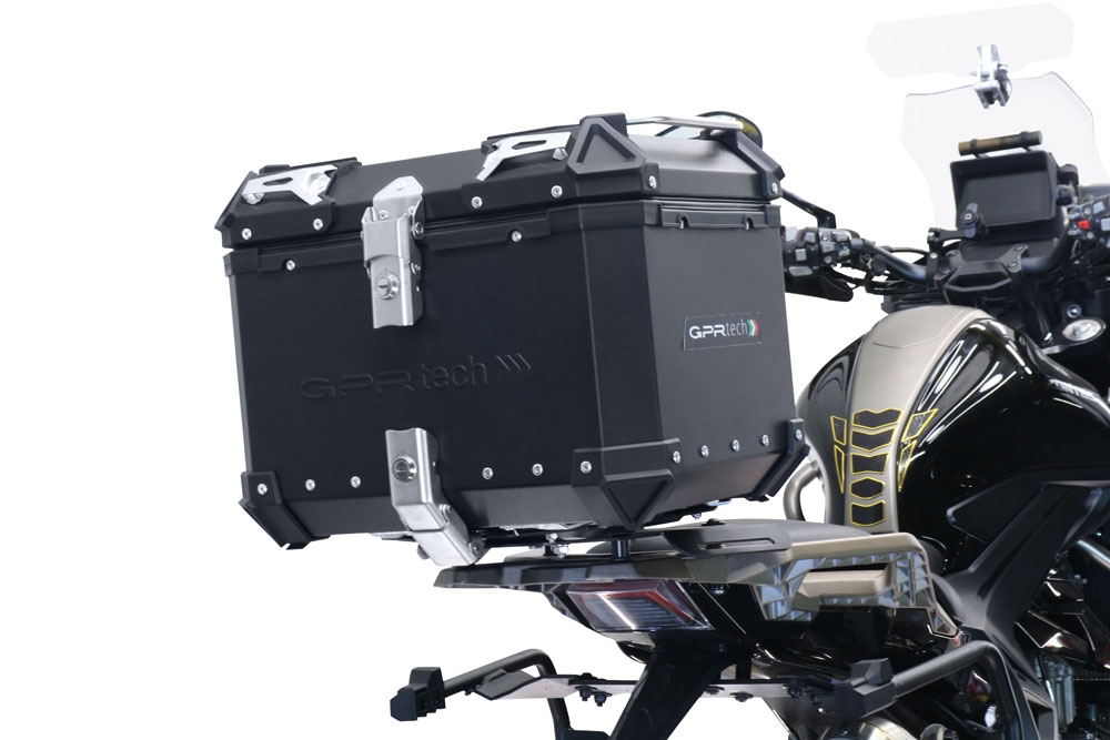 TOP CASE - BAULETTO GPR TECH COMPATABILE CON Zontes 350 T1 ADV 2022/2024 e5 GPR TECH BAULETTO TOP CASE ALPI-TECH 45 LT. COLORE NERO CON PIASTRA SPECIFICA 