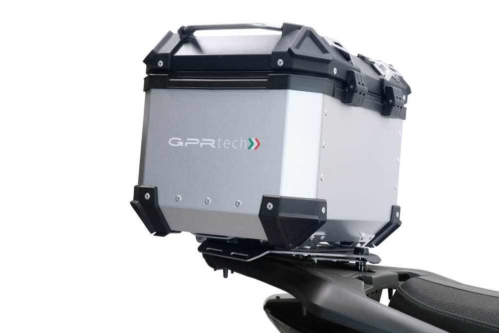 GPR TECH COMPATABILE CON Honda SH 125I 2017/2024 GPR TECH PIASTRA SPECIFICA TOP CASE-ALPITECH 26 LT 
