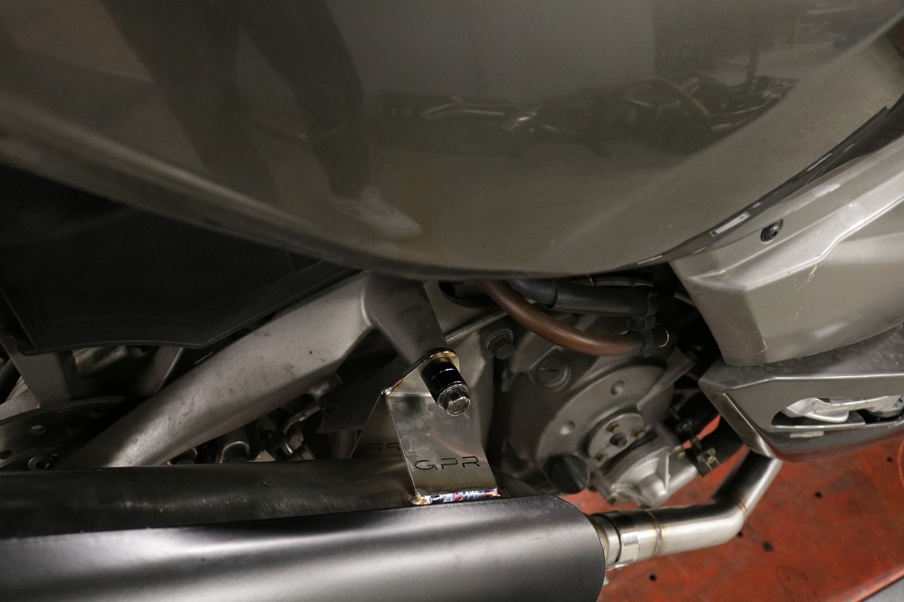 Scarico compatibile con Quadro 3 QUADRO 2014-2017, Power Bomb, Scarico omologato, silenziatore con db killer estraibile l'articolo si installa con collettore originale
