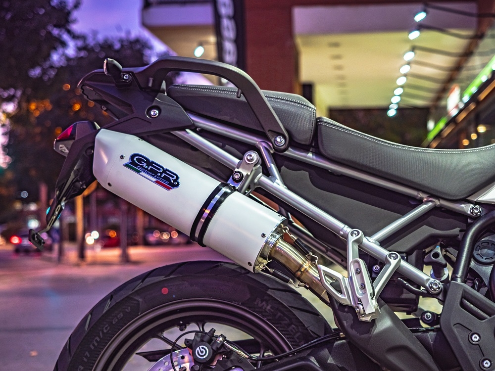 Scarico compatibile con Triumph Tiger 900 2020-2023, Albus Evo4, Scarico omologato, silenziatore con db killer estraibile e raccordo specifico
