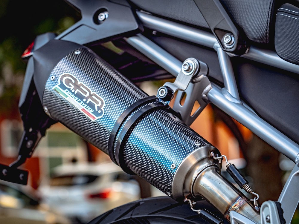 Scarico compatibile con Triumph Tiger 850 2020-2024, GP Evo4 Poppy, Scarico omologato, silenziatore con db killer estraibile e raccordo specifico