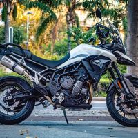 Scarico compatibile con Triumph Tiger 900 2020-2023, GP Evo4 Titanium, Scarico omologato, silenziatore con db killer estraibile e raccordo specifico