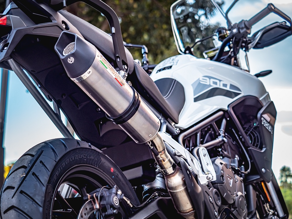 Scarico compatibile con Triumph Tiger 900 2020-2023, GP Evo4 Titanium, Scarico omologato, silenziatore con db killer estraibile e raccordo specifico