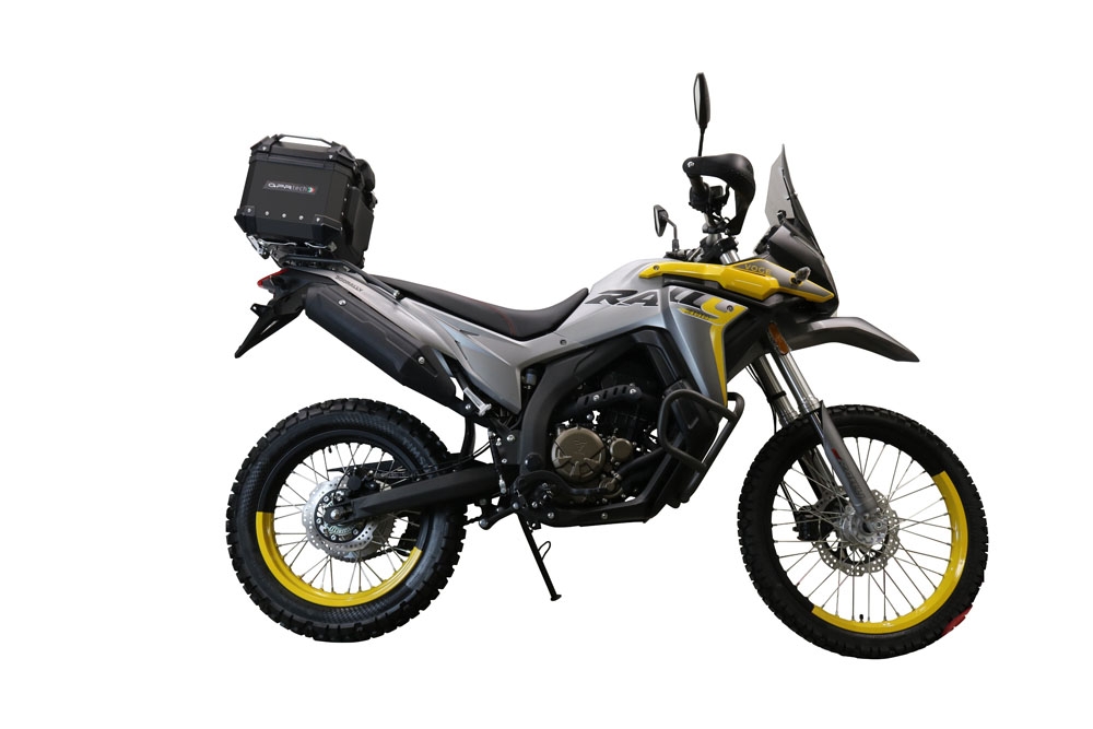 TOP CASE - BAULETTO GPR TECH COMPATABILE CON Voge 300Rally 2022/2024 e5 GPR TECH BAULETTO TOP CASE ALPI-TECH 26 LT, COLORE NERO CON PIASTRA SPECIFICA 
