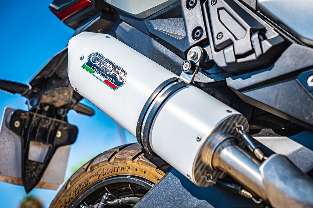 Scarico compatibile con Honda X-Adv 750 2016-2020, Albus Evo4, Scarico omologato, silenziatore con db killer estraibile e raccordo specifico