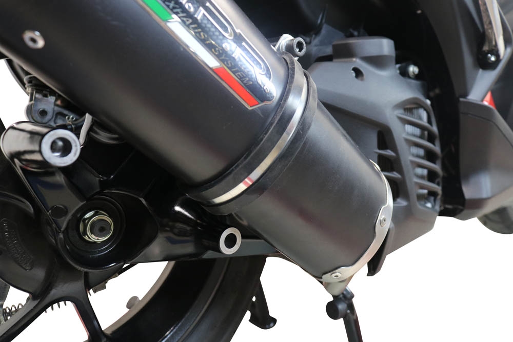 Scarico compatibile con Yamaha Aerox 155 VVA 2021-2023, Furore Nero, Scarico completo racing, fornito con db killer estraibile e collettore, non conforme per uso stradale