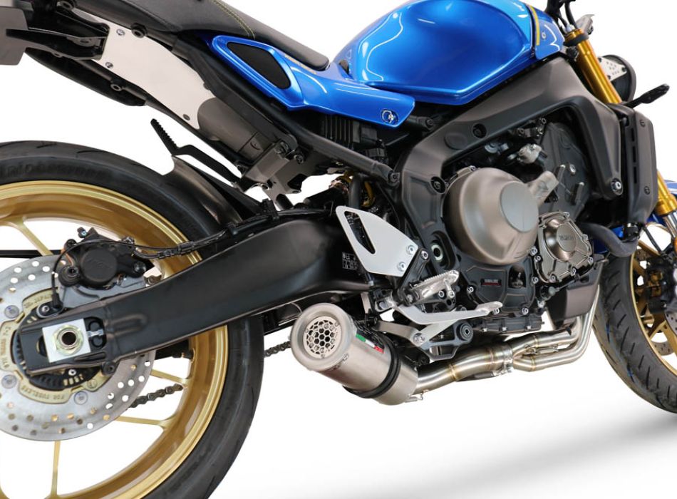 Suzuki xsr900 on sale
