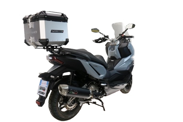 TOP CASE - BAULETTO GPR TECH COMPATABILE CON Bmw G 310 Gs 2017/2021 e4 GPR TECH BAULETTO TOP CASE ALPI-TECH 35 LT. COLORE ARGENTO CON PIASTRA SPECIFICA 