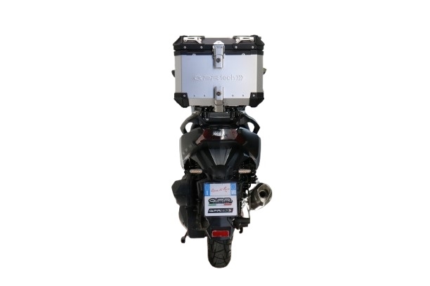 TOP CASE - BAULETTO GPR TECH COMPATABILE CON Bmw G 310 Gs 2017/2021 e4 GPR TECH BAULETTO TOP CASE ALPI-TECH 26 LT, COLORE ARGENTO CON PIASTRA SPECIFICA 