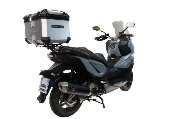 TOP CASE - BAULETTO GPR TECH COMPATABILE CON Bmw G 310 Gs 2017/2021 e4 GPR TECH BAULETTO TOP CASE ALPI-TECH 45 LT. COLORE ARGENTO CON PIASTRA SPECIFICA 