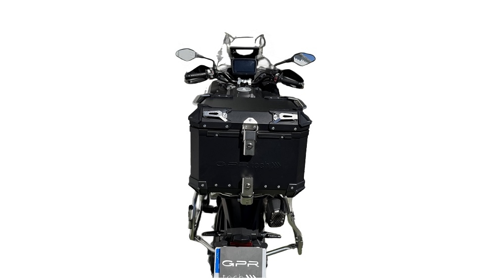 TOP CASE - BAULETTO GPR TECH COMPATABILE CON Voge 525DSX 2023/2025 e5 GPR TECH BAULETTO TOP CASE ALPI-TECH 35 LT. COLORE NERO CON PIASTRA SPECIFICA 