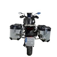 GPR TECH COMPATABILE CON Voge 525DSX 2023/2025 e5 GPR TECH COPPIA DI VALIGIE LATERAL,I COLORE NERO, SERIE ALPI-TECH 38 LT. + 32 LT. CON TELAIO SPECIFICO 