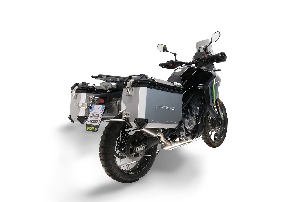 GPR TECH COMPATABILE CON Cf Moto 650 Mt 2021/2024 e5 GPR TECH COPPIA DI VALIGIE LATERALI ARGENTO ALPI-TECH 38 LT. + 38 LT. CON TELAIO SPECIFICO 