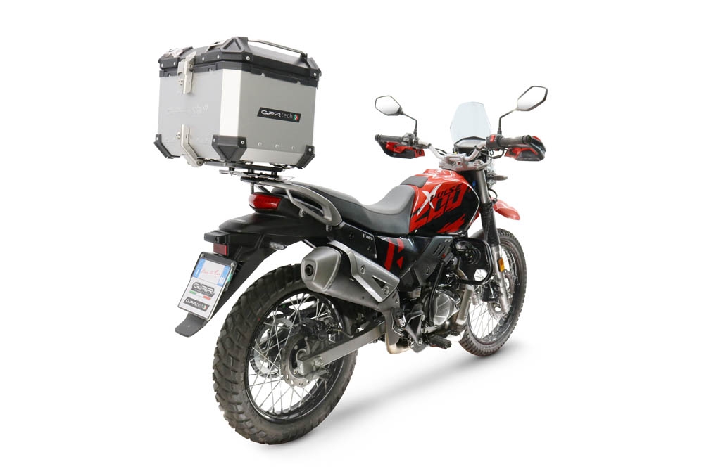 TOP CASE - BAULETTO GPR TECH COMPATIBILE CON Hero Xpulse 200 BS6 4V 2021/2024 E5 GPR TECH BAULETTO TOP CASE ALPI-TECH 35 LT. COLORE ARGENTO CON PIASTRA SPECIFICA 