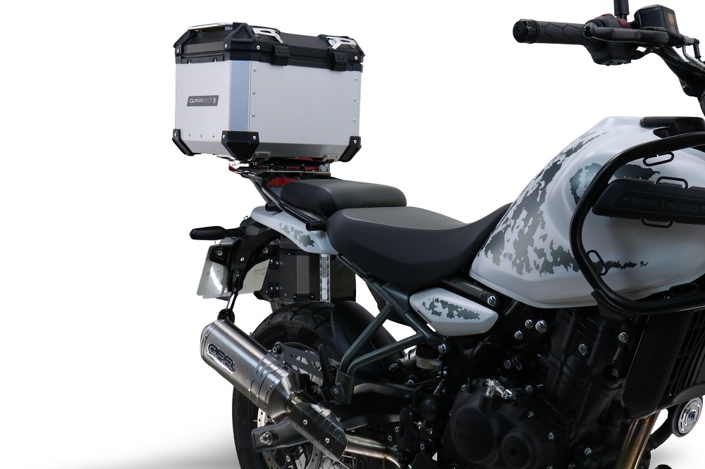 TOP CASE - BAULETTO GPR TECH COMPATABILE CON Royal Enfield Himalayan 450 2024/2025 e5 Plus GPR TECH BAULETTO TOP CASE ALPI-TECH 26 LT, COLORE NERO CON PIASTRA SPECIFICA 