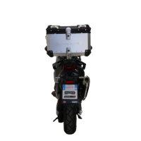 TOP CASE - BAULETTO GPR TECH COMPATABILE CON Bmw G 310 Gs 2017/2021 e4 GPR TECH BAULETTO TOP CASE ALPI-TECH 45 LT. COLORE ARGENTO CON PIASTRA SPECIFICA 