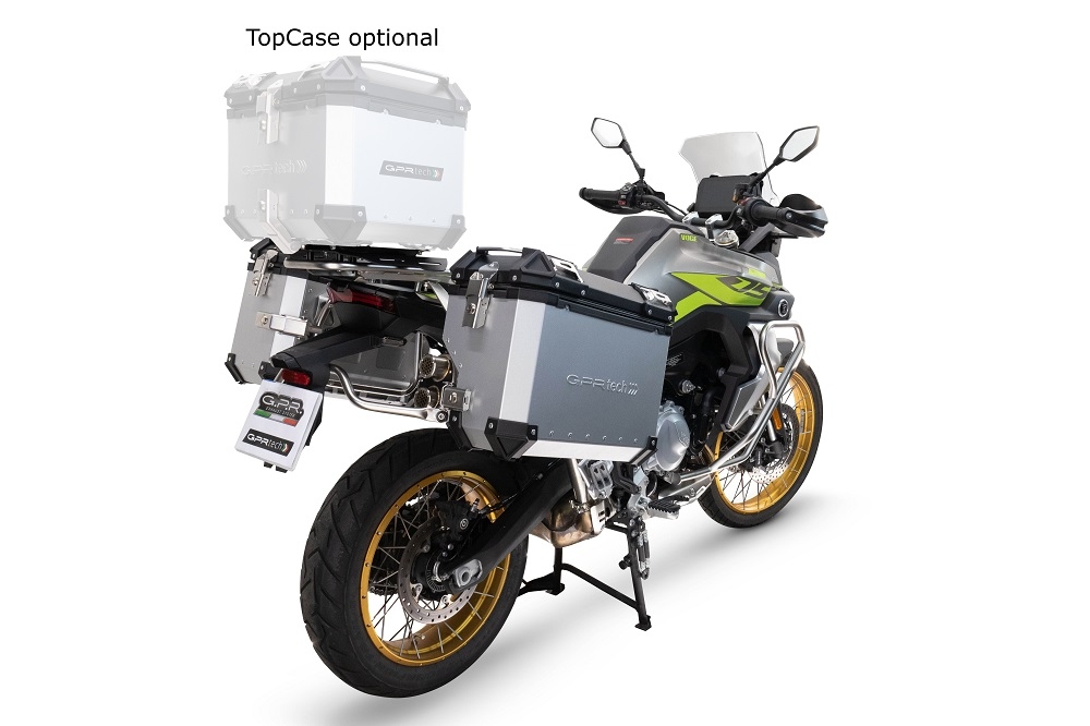 Pair of side cases aluminum made with contoured right side, black color with specific pannier silver holder GPR TECH compatible with  Voge 900DSX 2024/2025 e5