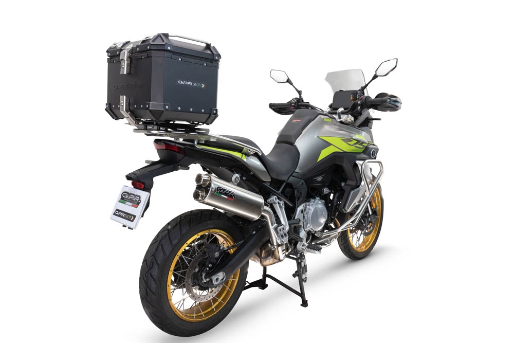 GPR TECH COMPATABILE CON Voge 900DSX 2024/2025 e5 GPR TECH BAULETTO TOP CASE ALPI-TECH 35 LT. COLORE NERO CON PIASTRA SPECIFICA 
