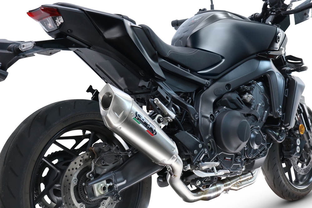 Scarico GPR compatibile con  Yamaha Mt-09 2021-2024, GP-Revo Titanium, Scarico completo racing, fornito con db killer estraibile e collettore, non conforme per uso stradale