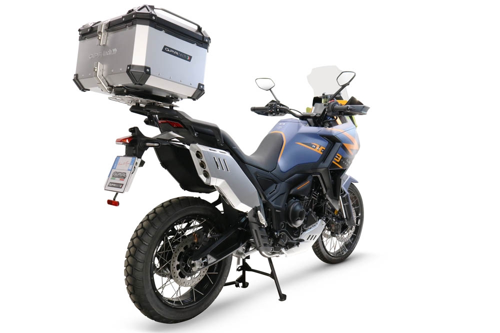 GPR TECH COMPATIBILE CON Zontes 703 F 2025/2026 GPR TECH BAULETTO TOP CASE ALPI-TECH 45 LT. COLORE ARGENTO CON PIASTRA SPECIFICA 